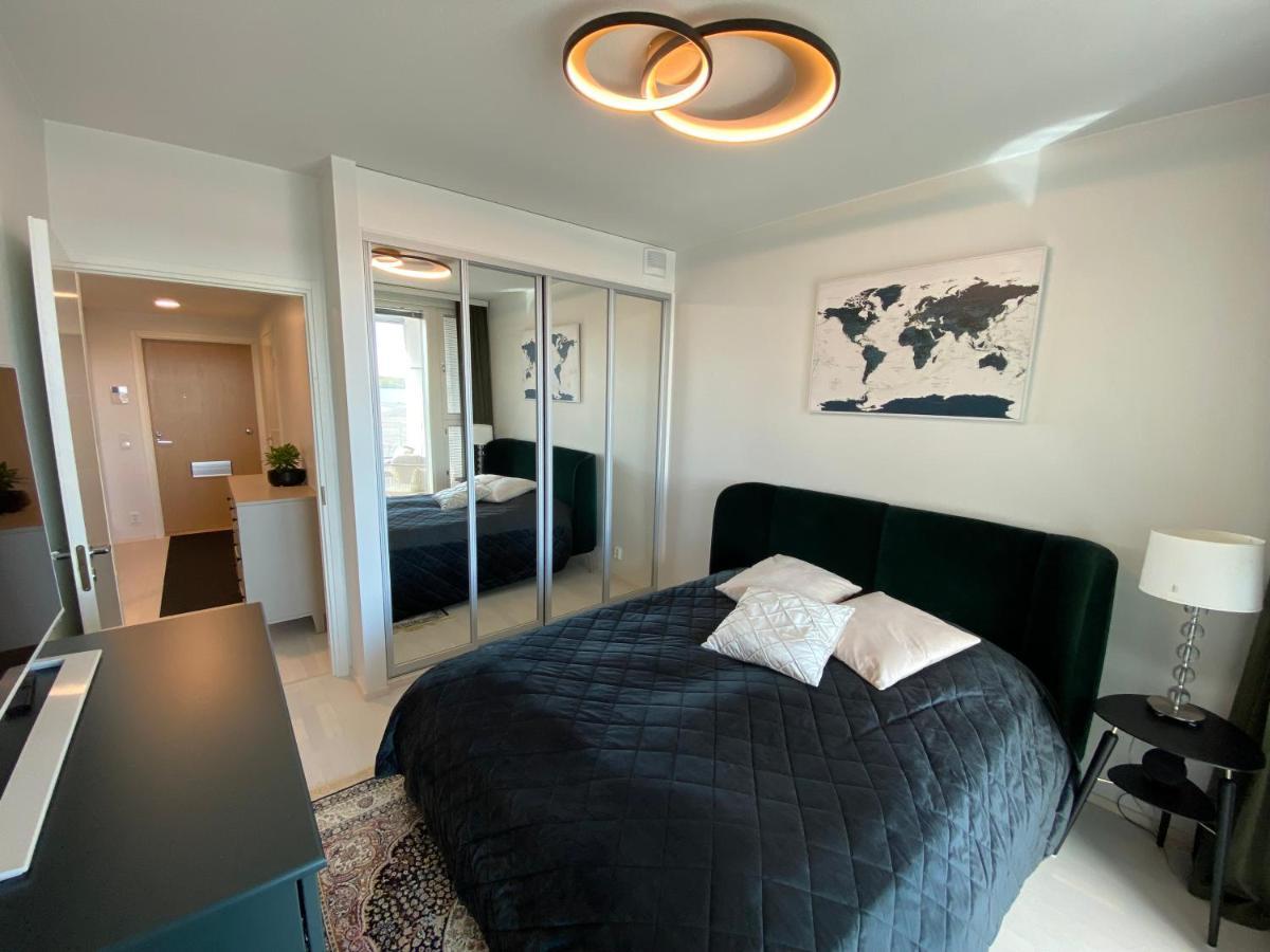 Luxury 1-Bedroom Apartment With Sauna And Sea View เฮลซิงกิ ภายนอก รูปภาพ