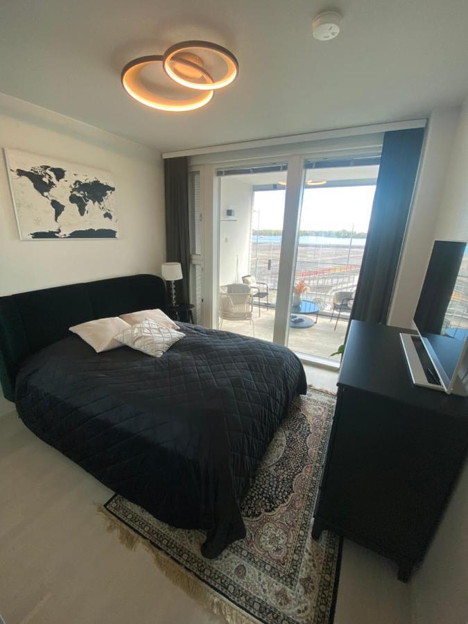 Luxury 1-Bedroom Apartment With Sauna And Sea View เฮลซิงกิ ภายนอก รูปภาพ