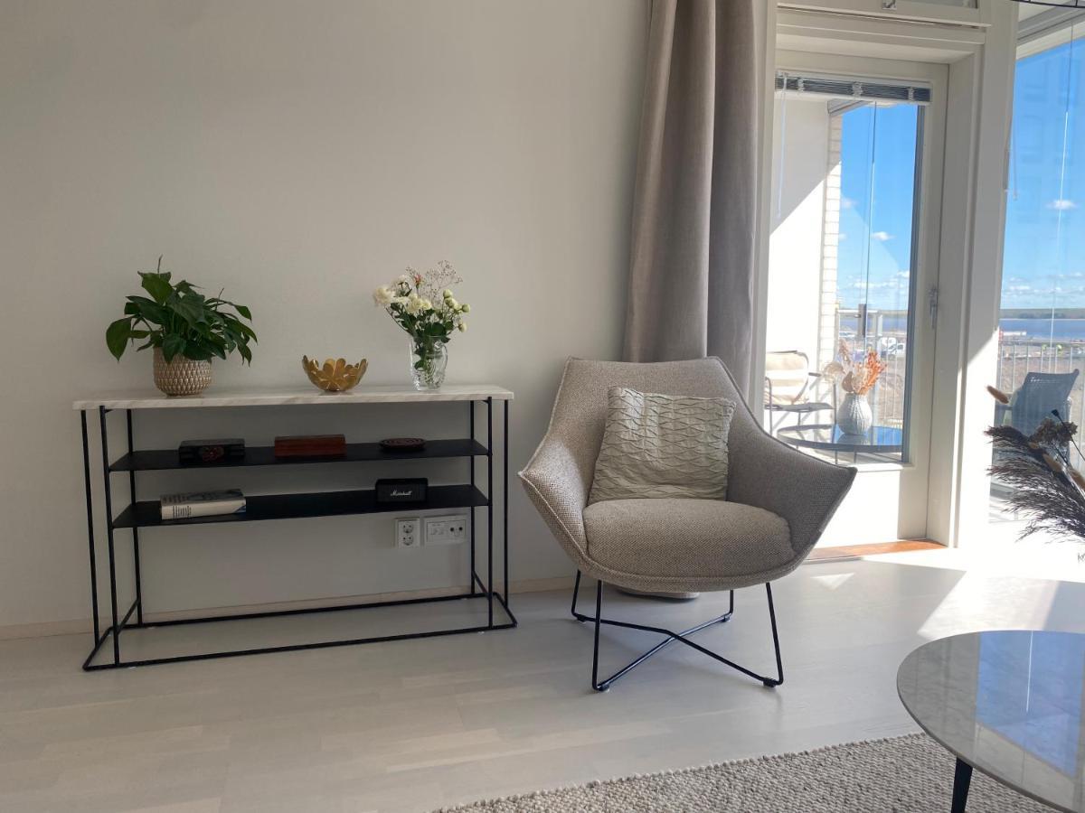 Luxury 1-Bedroom Apartment With Sauna And Sea View เฮลซิงกิ ภายนอก รูปภาพ
